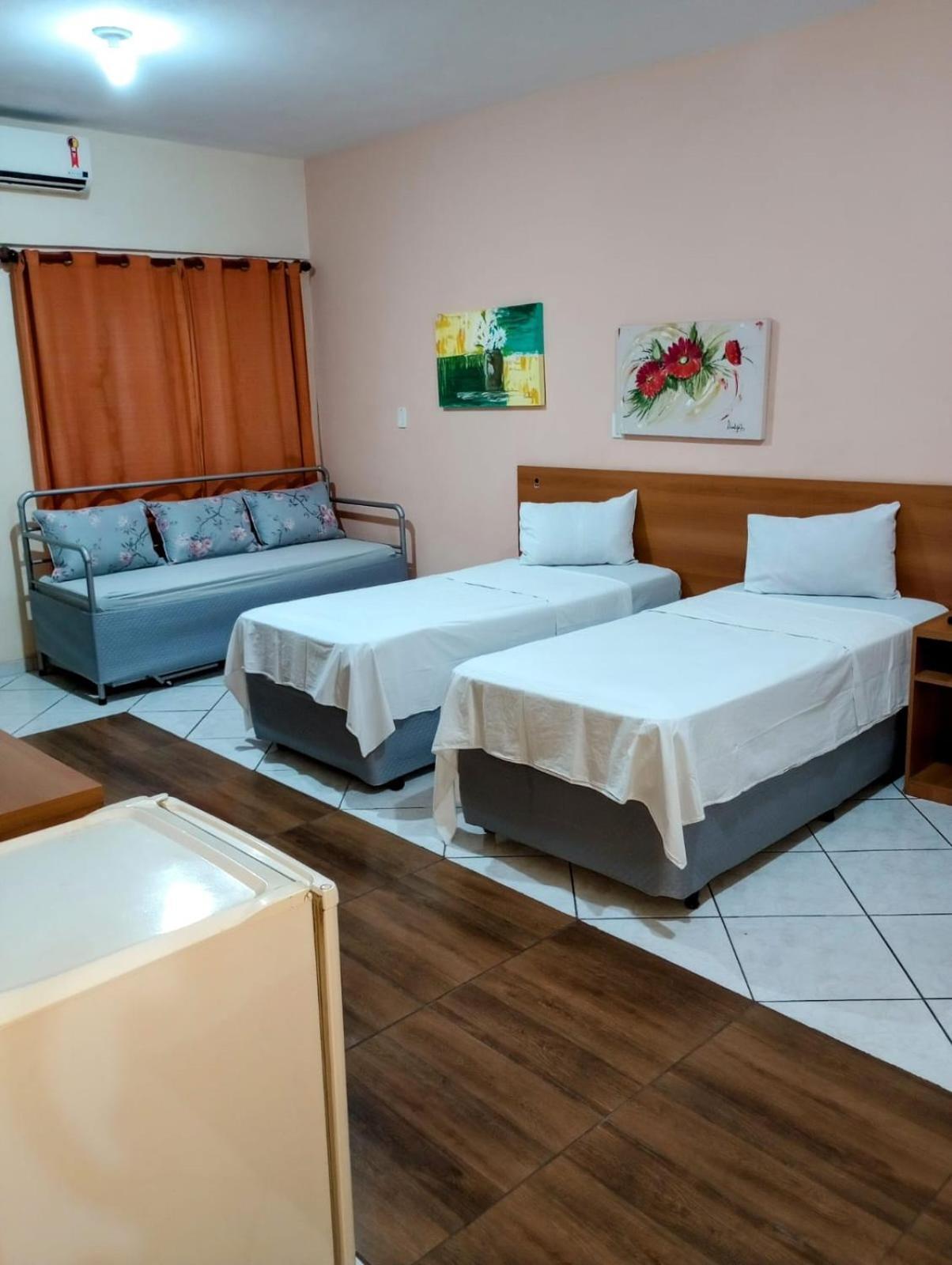 טרס קוראסואס Calabreza Hotel E Restaurante מראה חיצוני תמונה